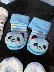 Baby Socks &amp; mittens Bundle