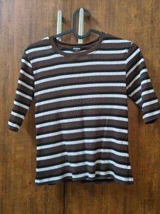 Striped Quarter Sleeve Top