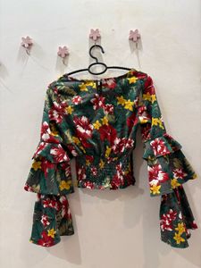 Floral Bell Sleeve Crop Top BRAND NEW