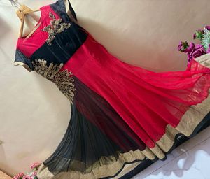 Stunning xxl  Red &amp; Black Embroidered Gown