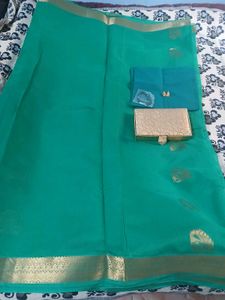 Green  saree with jewellery box