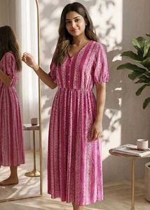 Chic Pink Printed Midi Dress