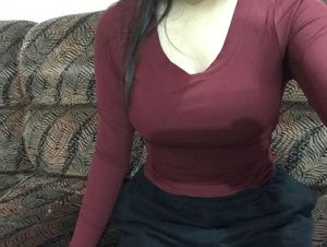 Burgundy Long Sleeve V-Neck Top