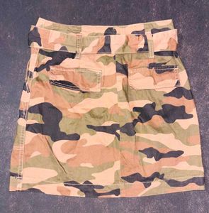 Camo Utility Mini Skirt with Belt