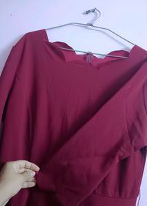 Chic Maroon Scalloped Neck Dress