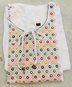 White Embroidered Kurta with Mirror Work
