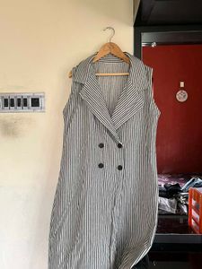 Striped Sleeveless Blazer