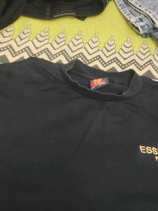 ESSENTIALS Fear of God T-Shirt