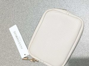 key charm zip coin purse