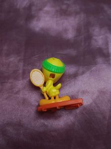 Cute Tweety Bird Tennis Kinder Joy