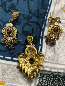 Exquisite Ethnic Jewellery Set