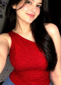 sparkling red top❤️