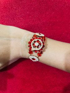 Stunning Red &amp; White Bracelet new with tag