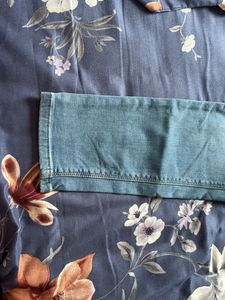 Light Wash Denim Jeans