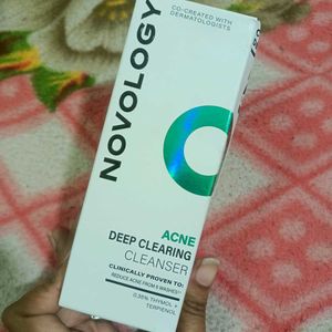 Novology Deep Clearing Acne Cleanser