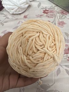 Cream Velvet Yarn Skein (cherline )