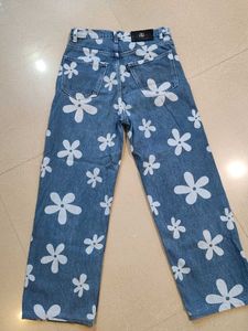 Daisy Print Wide Leg Jeans