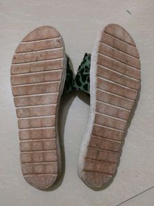 Green Animal Print Bow Slides