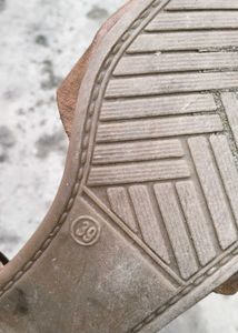 Girls Brown colour flip flop