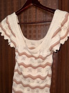 Crocheted Off-White Top🤎