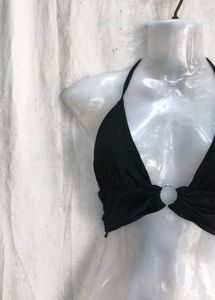 Chic Black Halter Neck Ring Detail Bikini Top