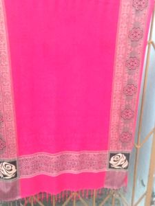 Hot Pink Stall with Floral Detail