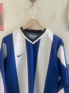 Nike Blue & White Striped T-Shirt (T537)