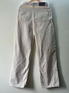 Trendy Wide-Leg Pants with Contrast Stripes