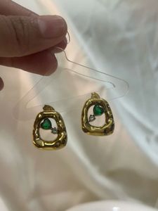 Emerald Heart Earrings