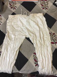 White leggings for women