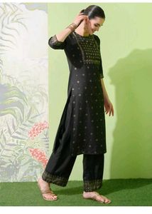 vishudh Black Printed Kurta Set