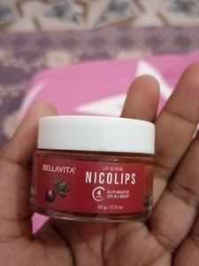 Dot &amp; Key Strawberry Tinted Sunscreen SPF 50+
