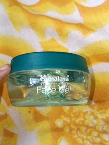 Himalaya Moisturizing Aloe Vera Face Gel