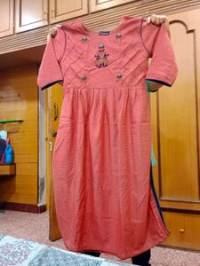 Elegant Embroidered Kurta for Women