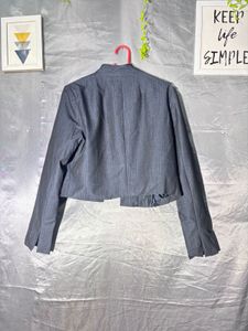 Calvin Klein Women's Dark Grey Cropped Blazer
