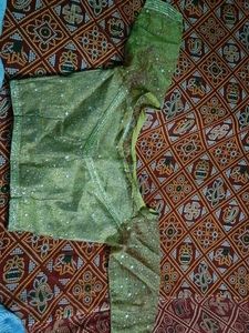 blouse 30 size