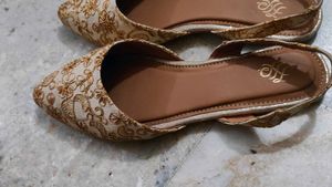 Beige &amp; Gold Embroidered Flats