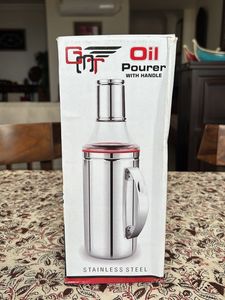 Stainless Steel Oil Pourer with Handle