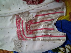 Elegant rani  &amp; White Kurta Set
