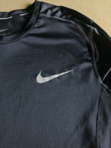 Nike Running Dri-FIT Long Sleeve T-Shirt