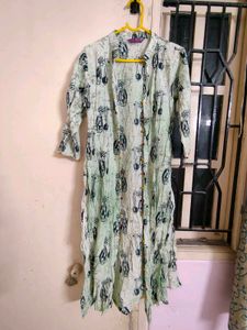 Stylish Printed Maxi Shrug