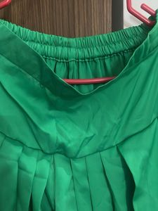 Elegant Green Kurta with pharsi salwar