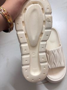 Cream Ruched Platform Slides