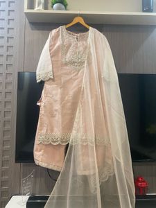 Elegant Pink Kurta Set with Dupatta