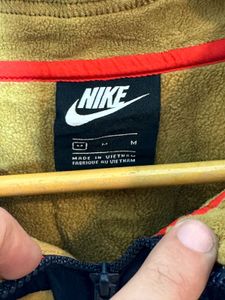 Nike Colorblock Pullover Sweatshirt