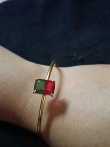 Anti turnish bracelet double colour stone