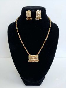 Elegant Necklace & Earring Set