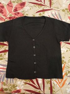 black V-Neck Button-Up ribbed crop Top