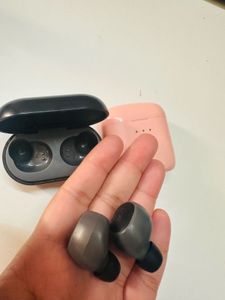 BoAt Airdopes Wireless Earbuds