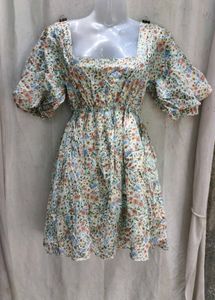 I. Floral Print Puff Sleeve Dress
